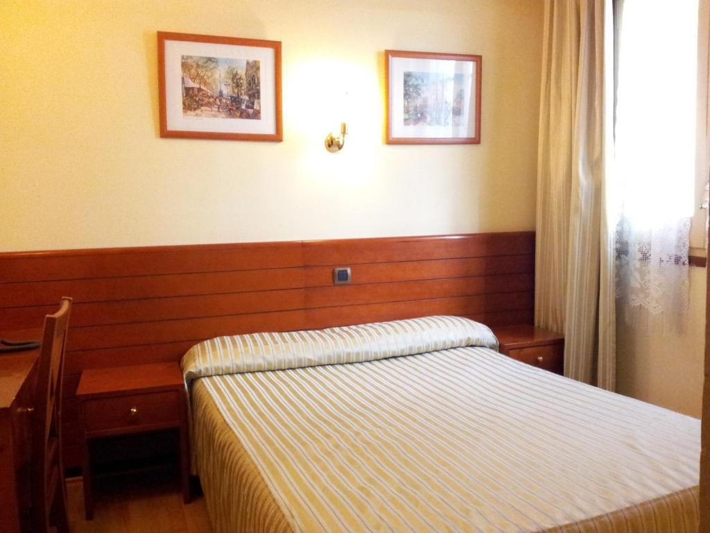 Hotel Toledano Ramblas Barcellona Camera foto